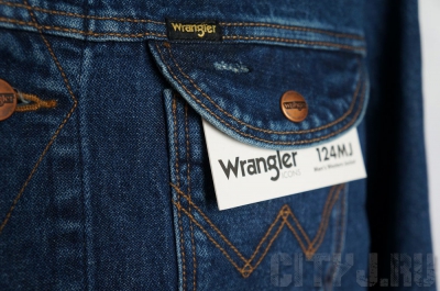 Фото джинсовки Вранглер W124MJ 6 MONTH синей